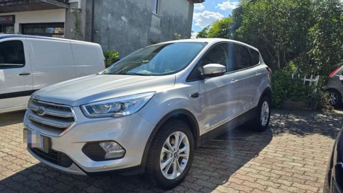 Ford Kuga 1.5 TDCI 120 CV S&S 2WD Powershift Edition
