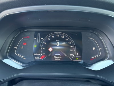 Renault Captur TCe 100 CV GPL Techno (9)