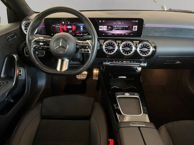 Mercedes-Benz Classe A 180 d AMG Line Premium Plus auto (16)