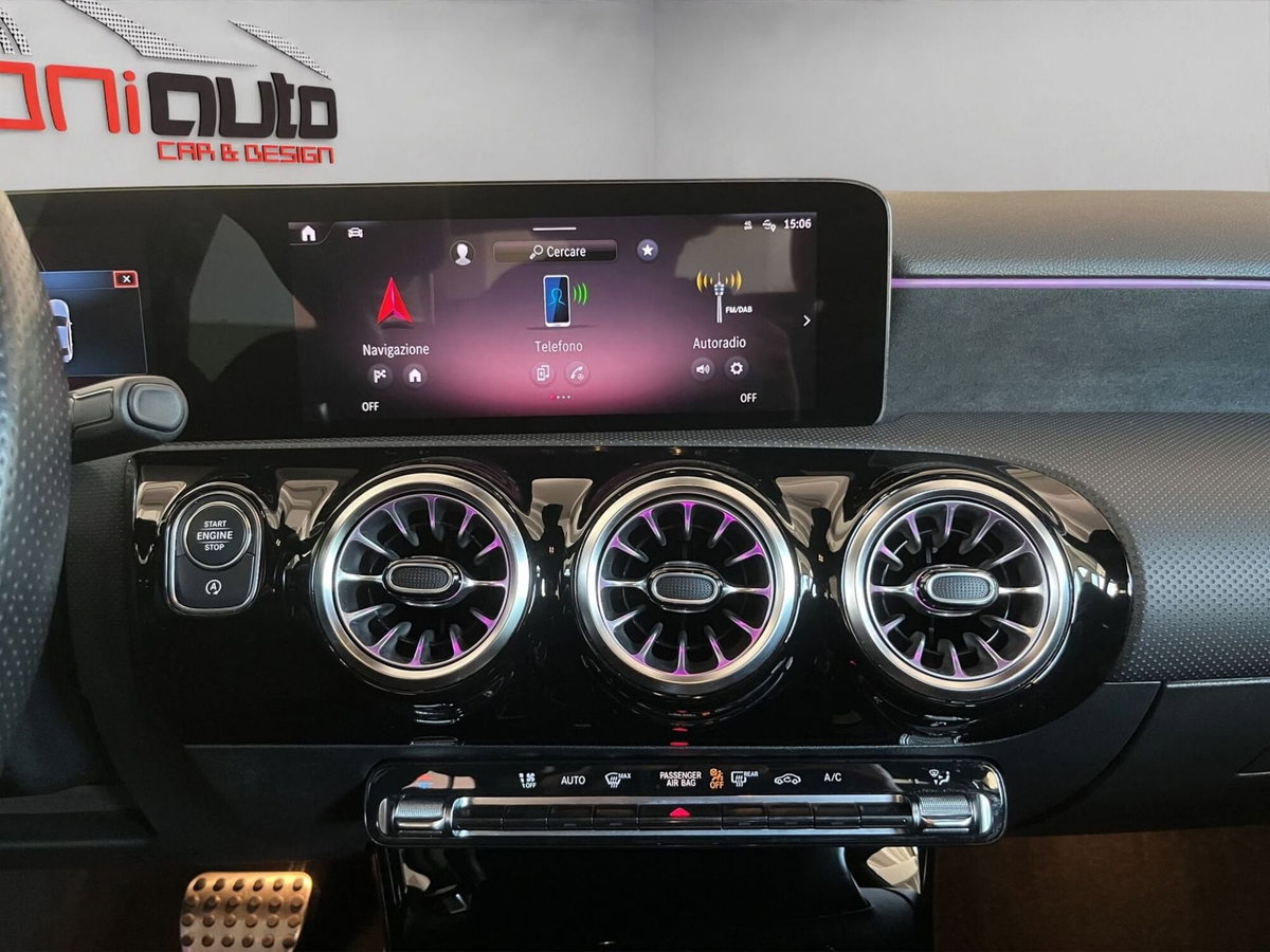 Mercedes-Benz Classe A 180 d AMG Line Premium Plus auto (18)