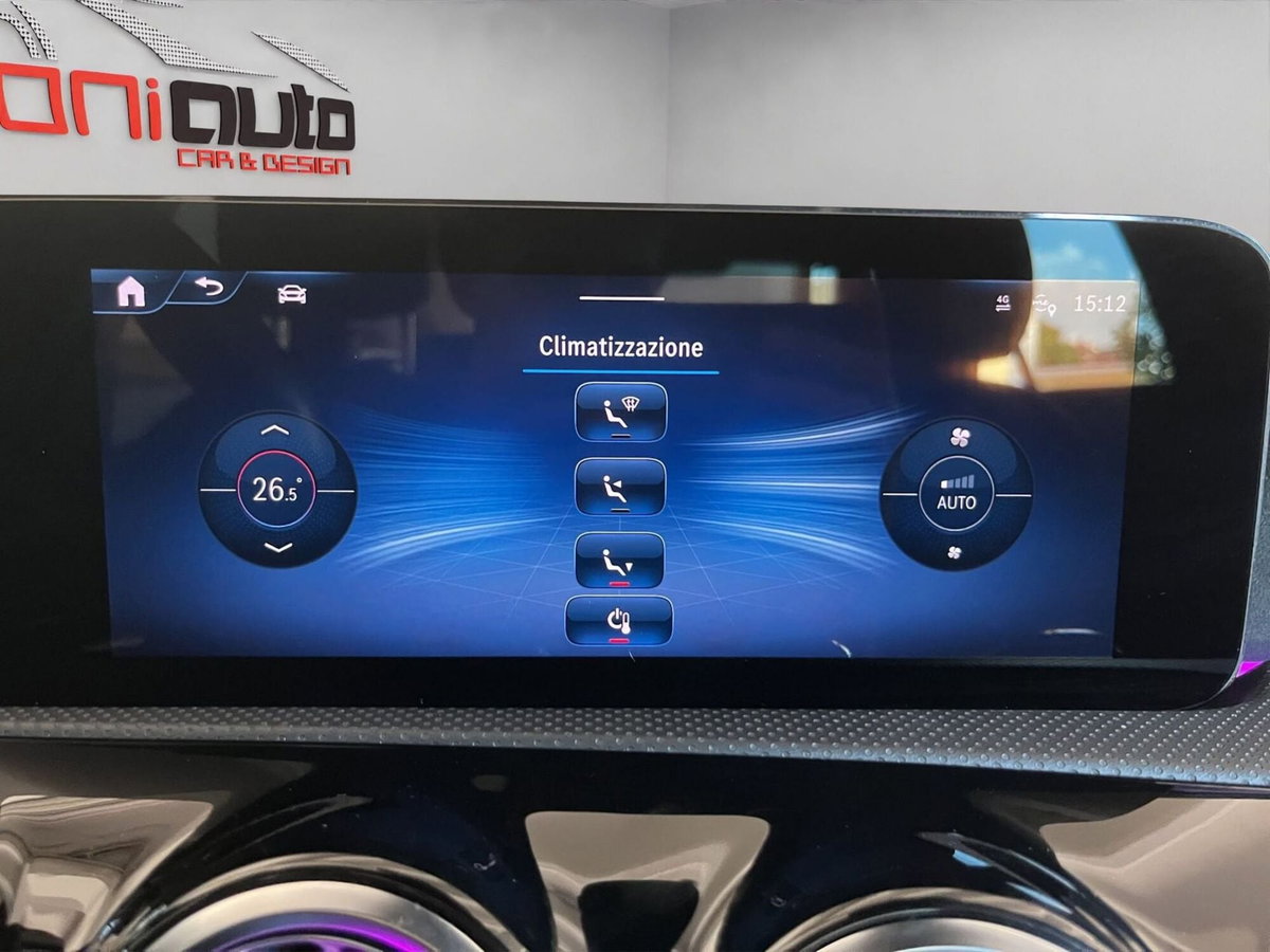 Mercedes-Benz Classe A 180 d AMG Line Premium Plus auto (20)