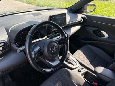Toyota Yaris Cross Trend awd-i 115cv e-cvt (11)