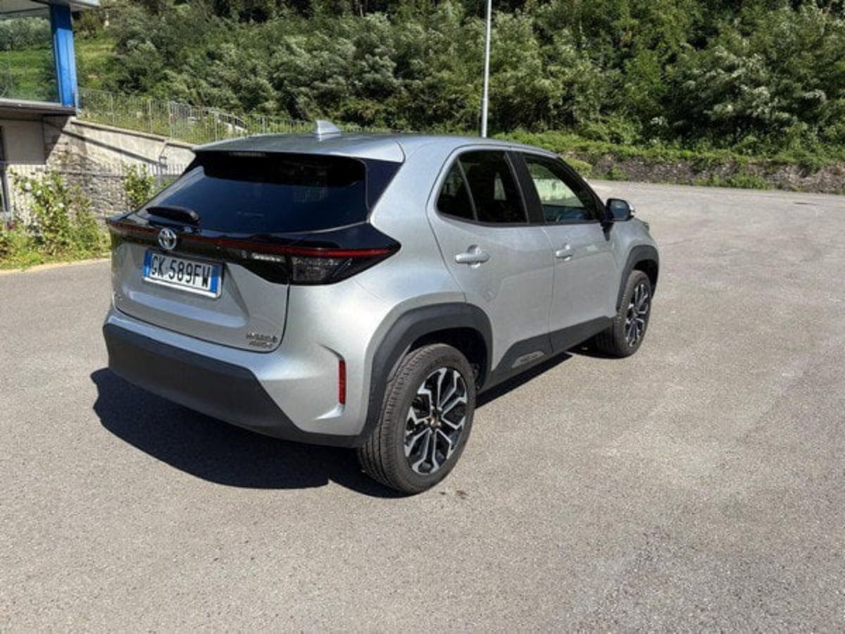 Toyota Yaris Cross Trend awd-i 115cv e-cvt (5)