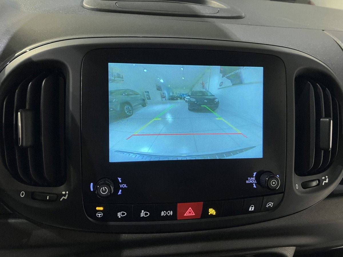 Fiat 500L 1.4 95 CV Cross (14)