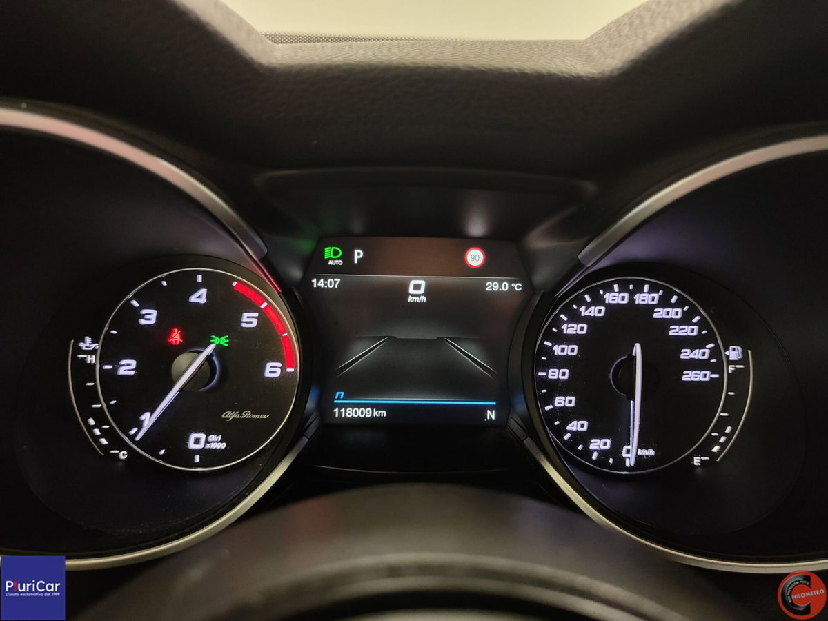Alfa Romeo Stelvio Stelvio 2.2 Turbodiesel 160 CV AT8 RWD Sprint (10)