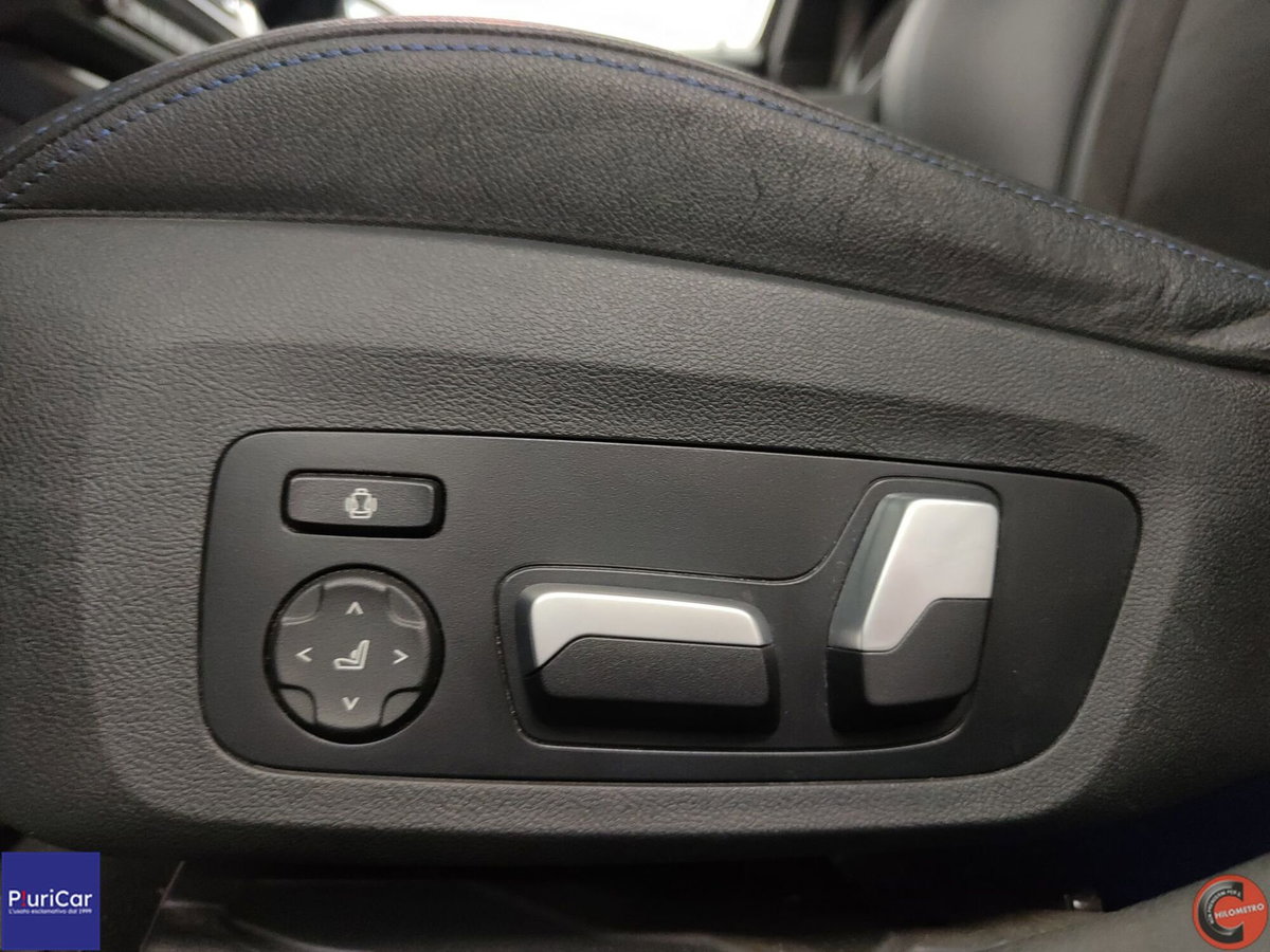 BMW Serie 3 Touring 320i xDrive  Msport (13)