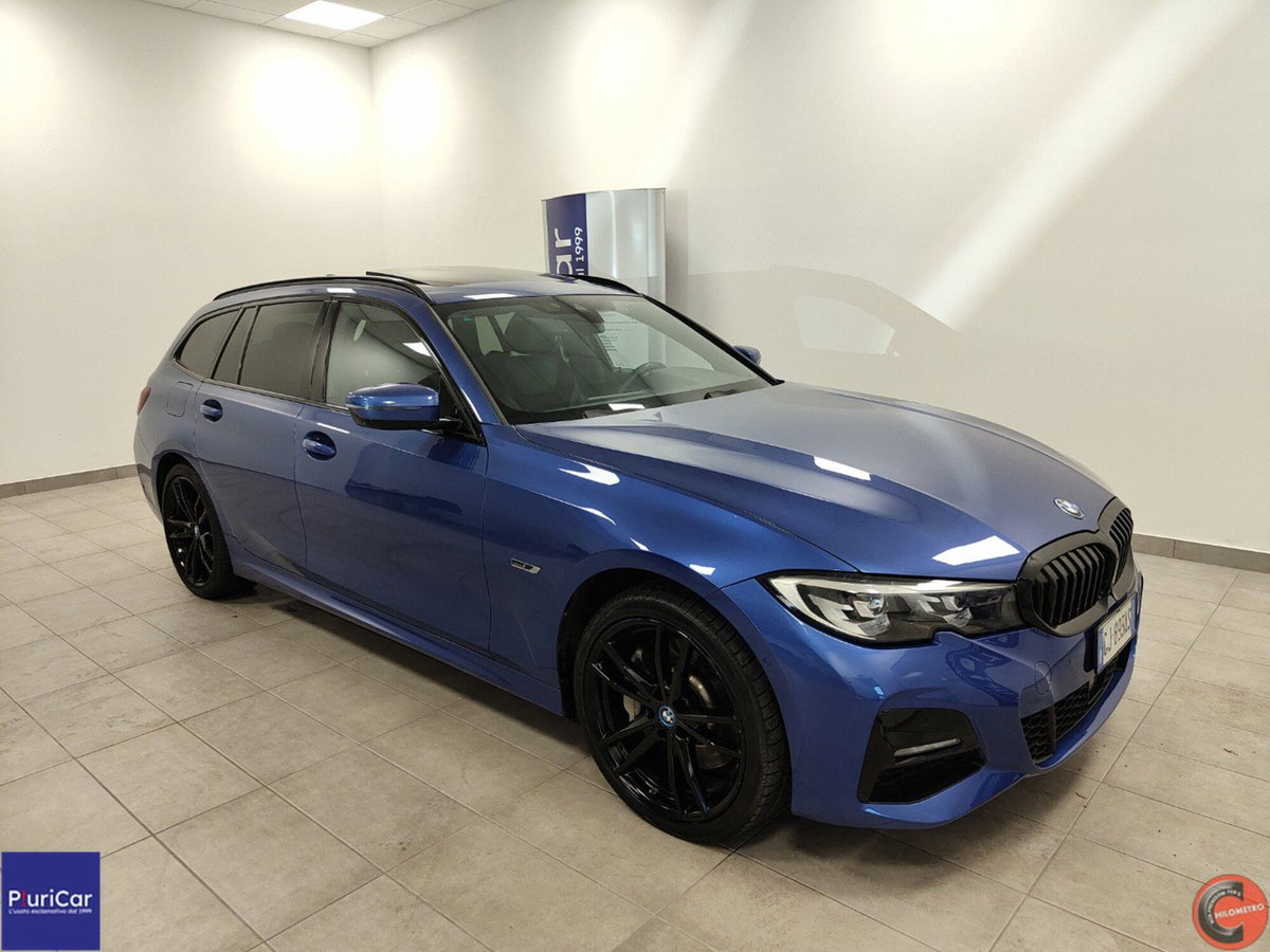 BMW Serie 3 Touring 320i xDrive  Msport (2)