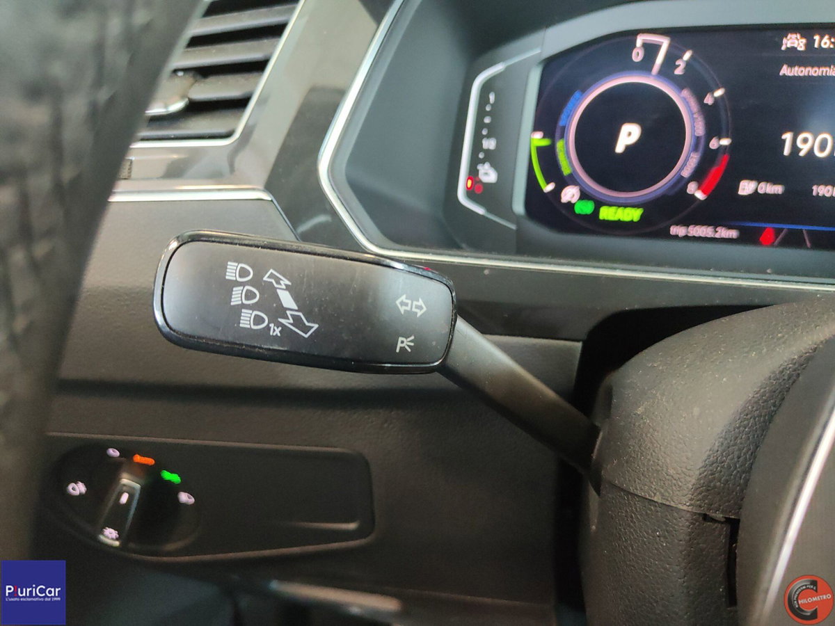 Volkswagen Tiguan 1.4 TSI eHYBRID DSG R-Line (20)