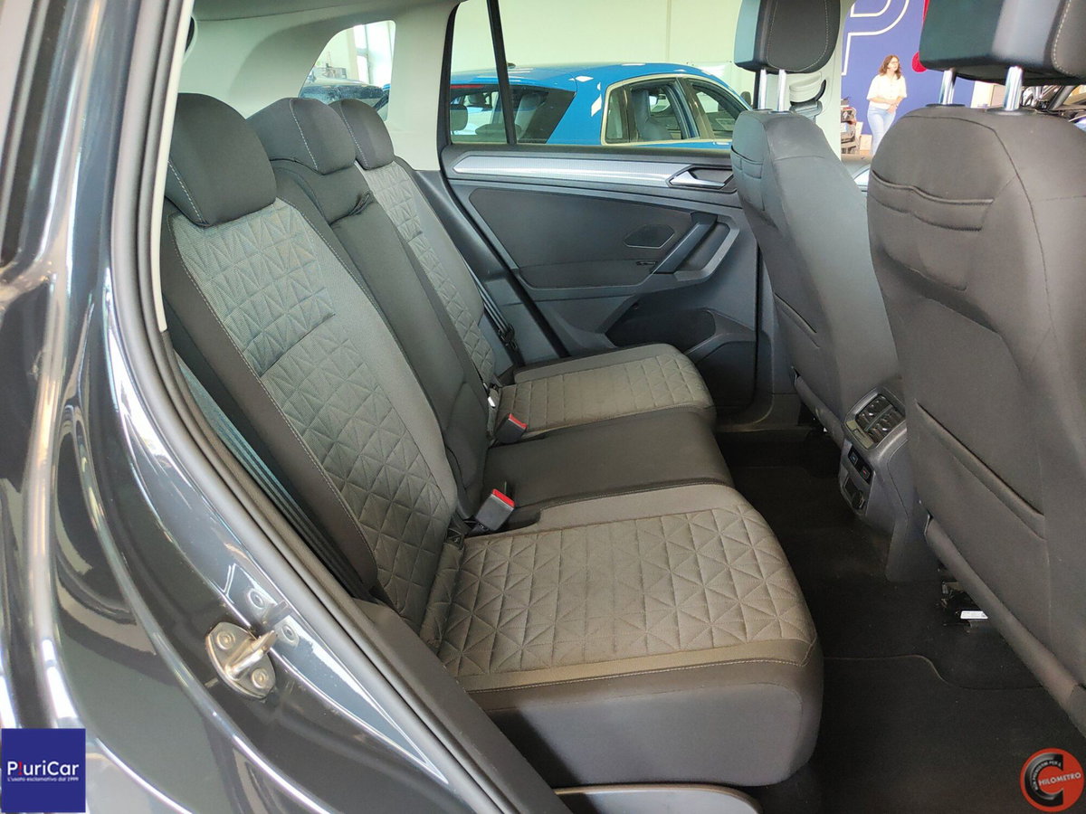 Volkswagen Tiguan 1.4 TSI eHYBRID DSG R-Line (7)