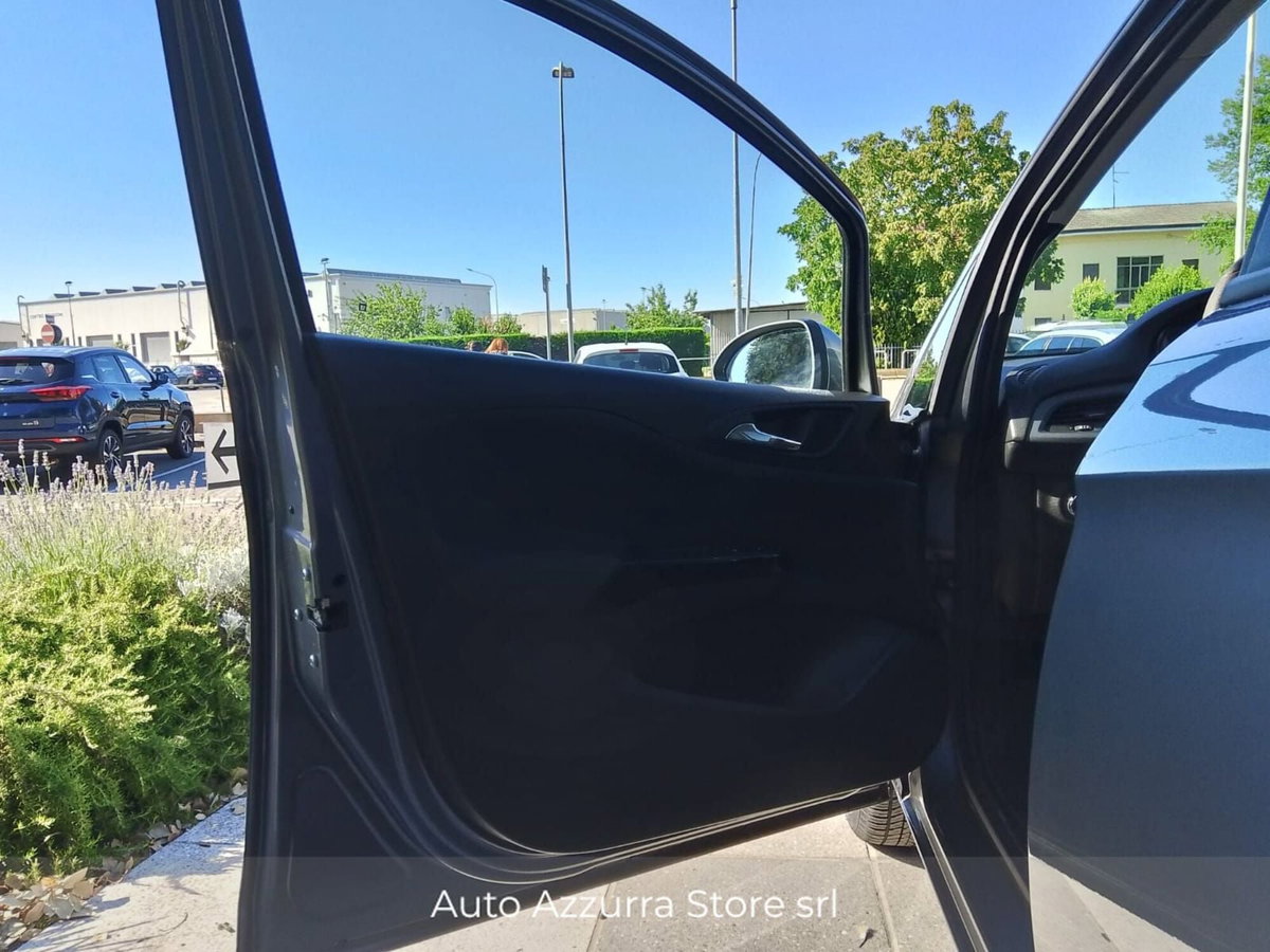 Opel Corsa 1.4 90CV GPL Tech 5 porte Innovation (16)