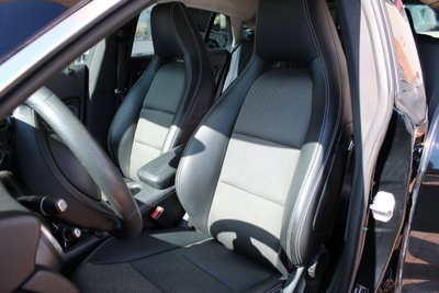 Mercedes-Benz CLA Shooting Brake 200 d Automatic Business (6)