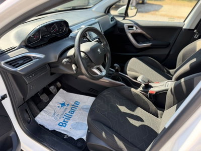 Peugeot 2008 75 Active (10)