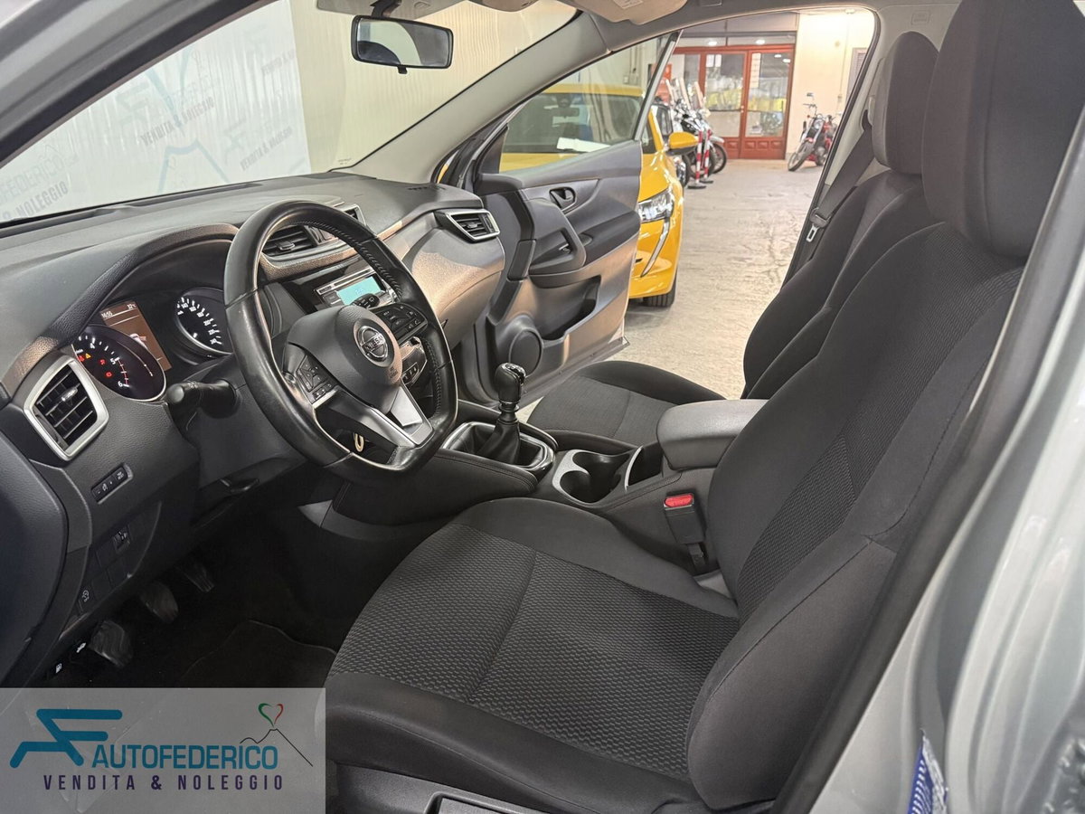 Nissan Qashqai 1.5 dCi 115 CV Tekna (10)