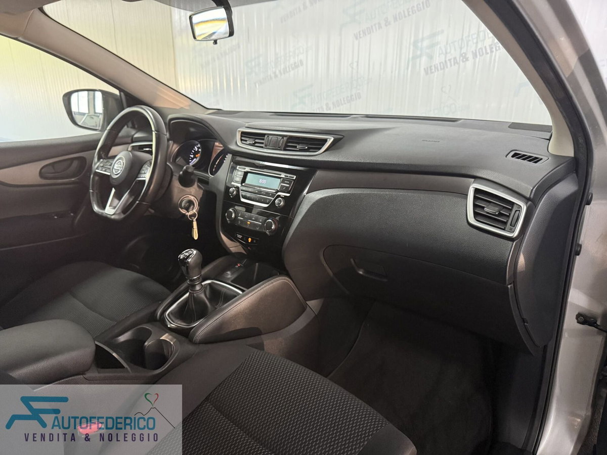Nissan Qashqai 1.5 dCi 115 CV Tekna (12)