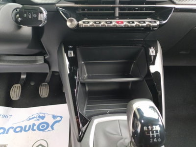 Peugeot 2008 1.2 puretech Style s&s 100cv (19)
