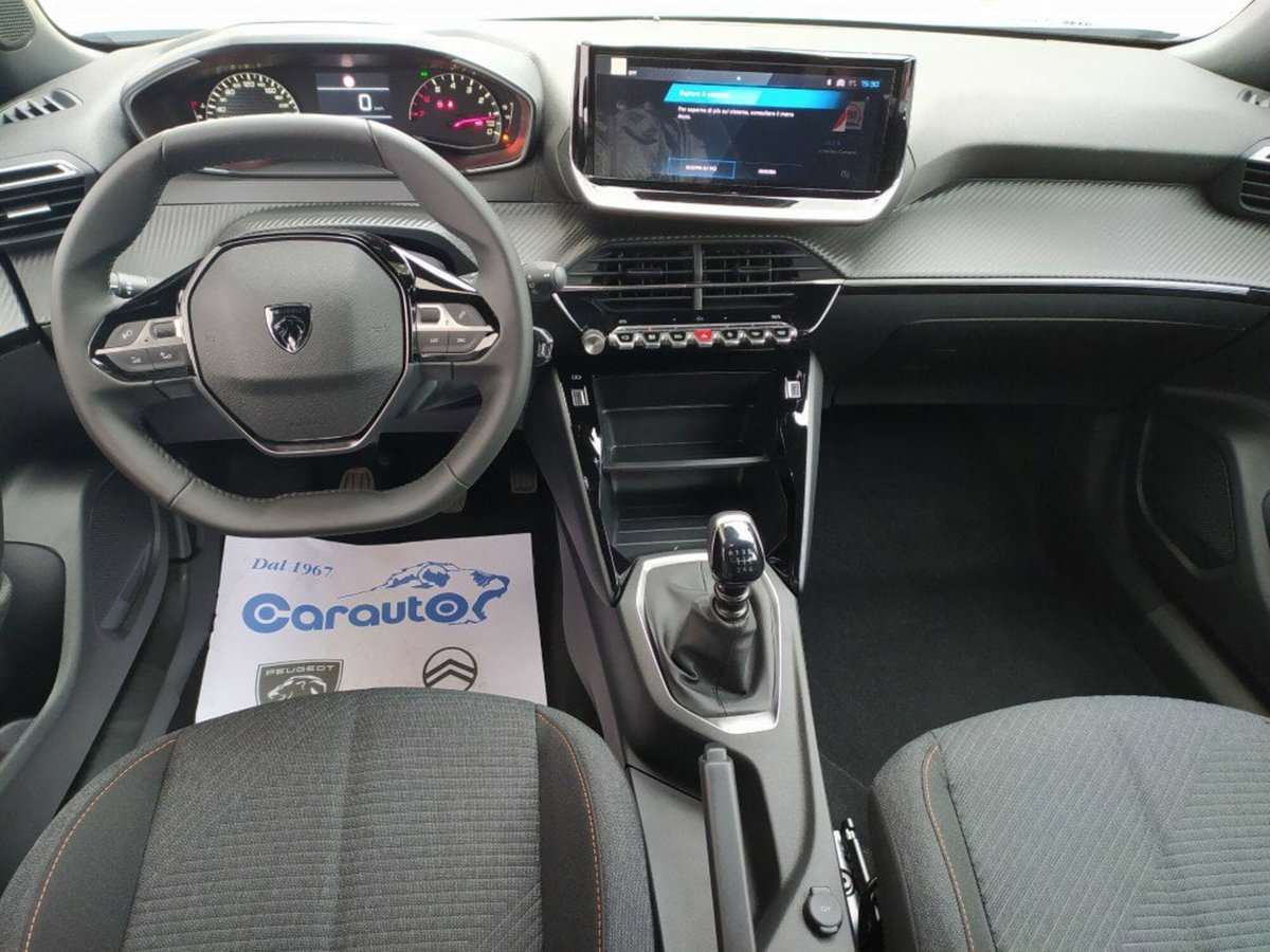 Peugeot 2008 1.2 puretech Style s&s 100cv (4)