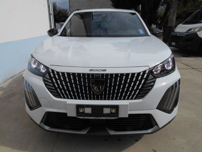 Peugeot 2008 PureTech 100 S&S Allure (8)