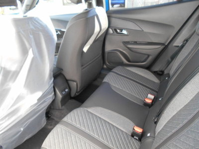 Peugeot 2008 PureTech 100 S&S Allure (16)