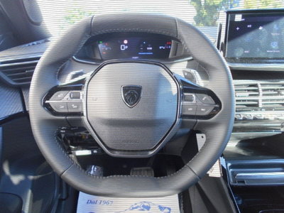 Peugeot 2008 PureTech 130 S&S EAT8 Allure Pack (18)