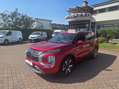 Mitsubishi Outlander 2.4 MIVEC 4WD PHEV Intense usata