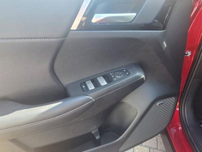 Mitsubishi Outlander 2.4 MIVEC 4WD PHEV Intense (15)