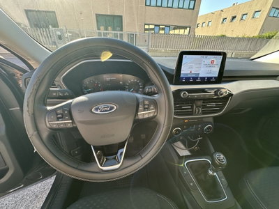 Ford Kuga 1.5 EcoBoost 120 CV 2WD (9)