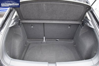 Volkswagen T-Roc 1.0 TSI Life (15)