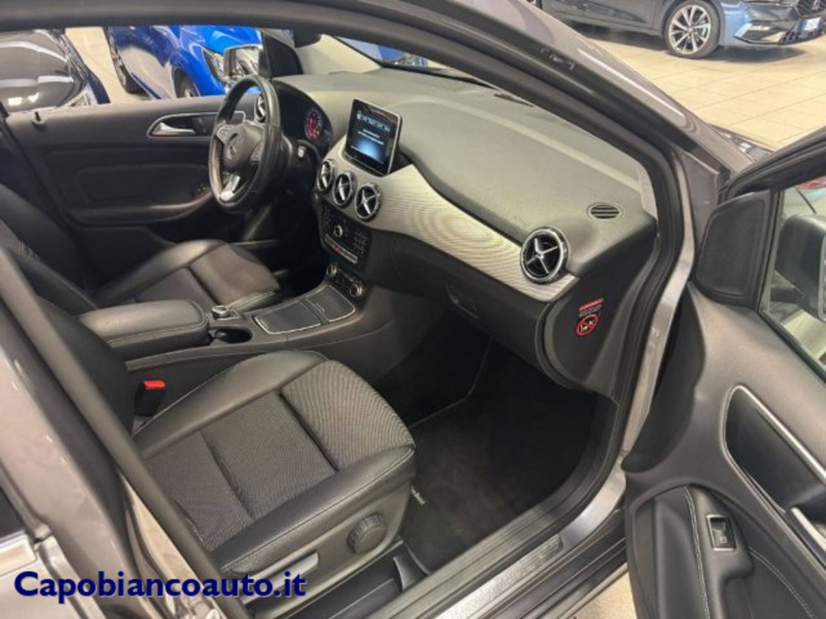 Mercedes-Benz Classe B 180 d Automatic Executive (10)