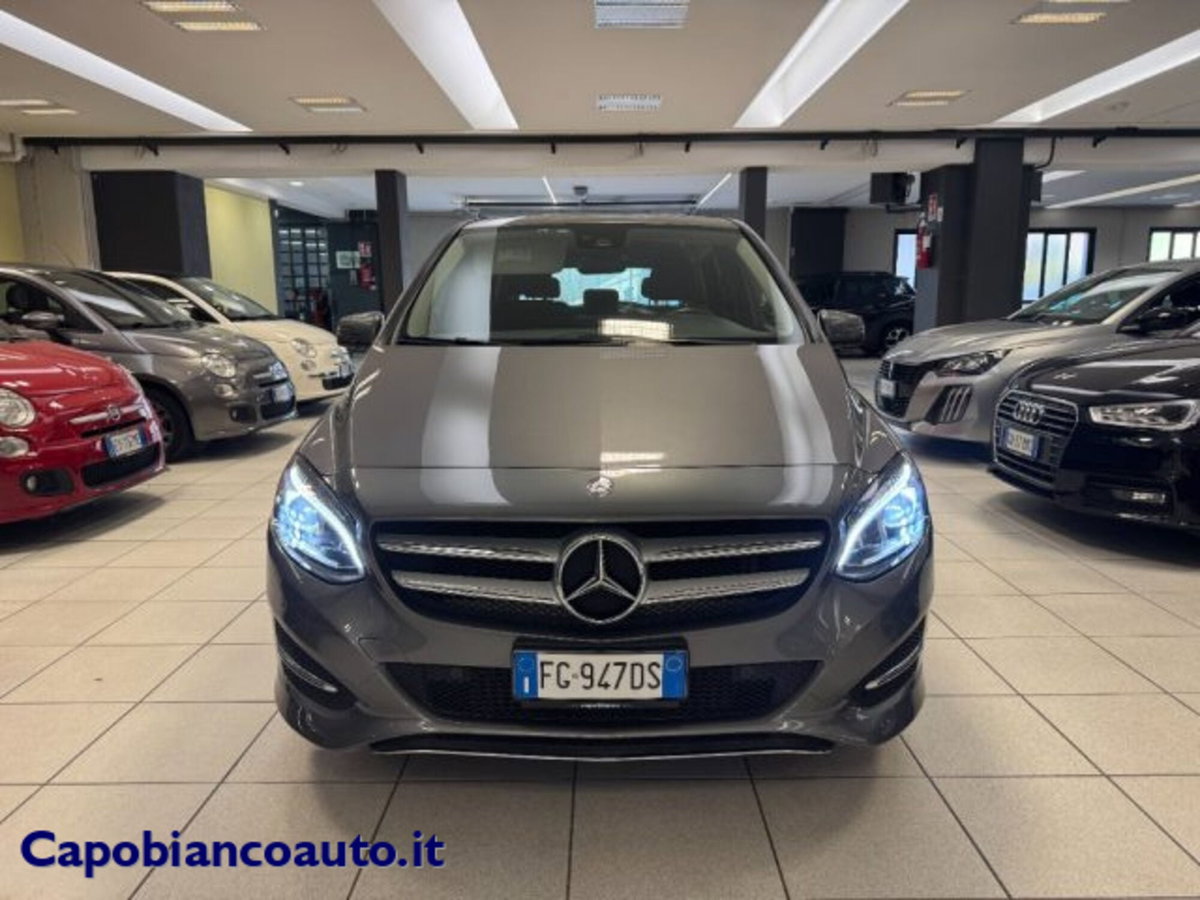 Mercedes-Benz Classe B 180 d Automatic Executive (2)