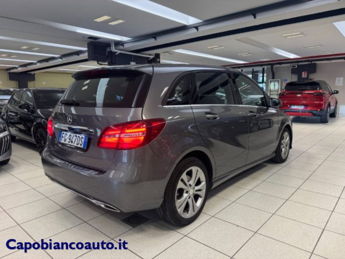 Mercedes-Benz Classe B 180 d Automatic Executive (4)
