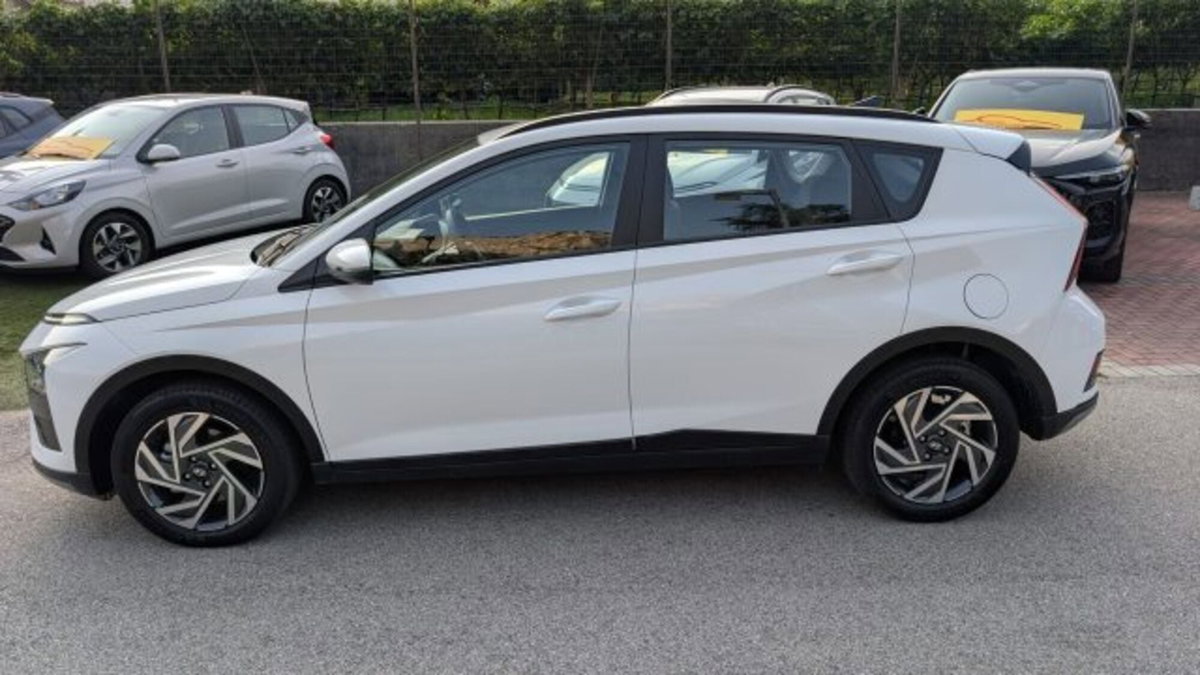 Hyundai Bayon 1.0 t-gdi Business 90cv dct (4)
