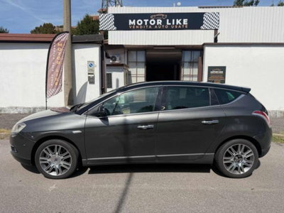Lancia Delta 1.8 Di Turbo-Jet Sportronic Platinum (2)