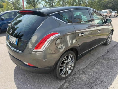 Lancia Delta 1.8 Di Turbo-Jet Sportronic Platinum (5)