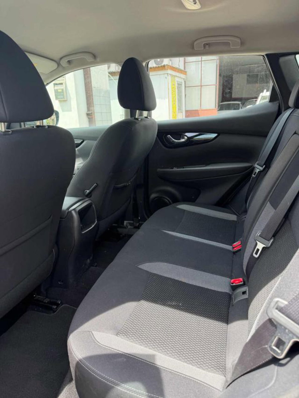 Nissan Qashqai 1.3 DIG-T 140 CV N-Connecta (11)