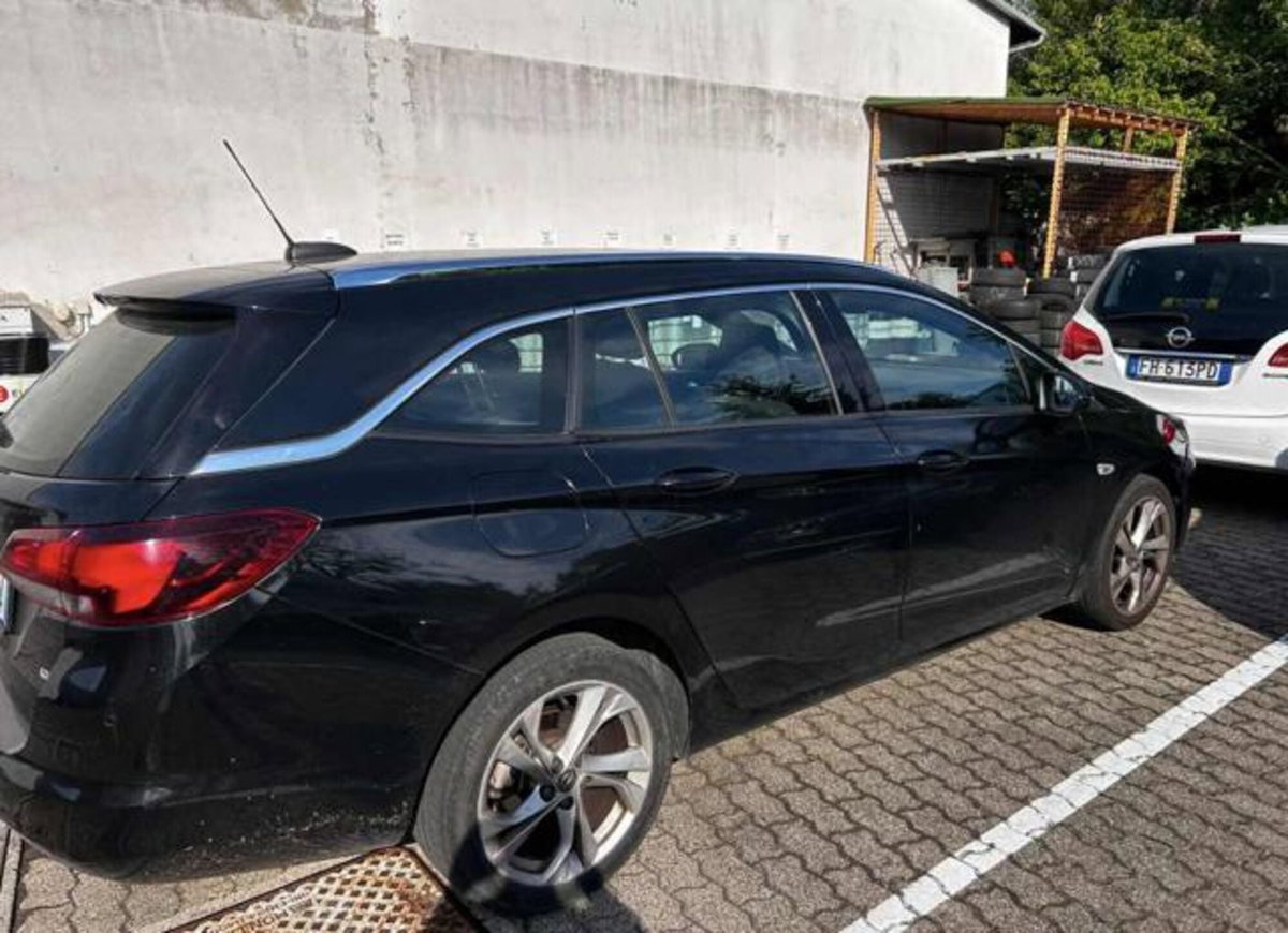 Opel Astra Station Wagon 1.6 CDTi 110CV Start&Stop Sports Innovation (3)