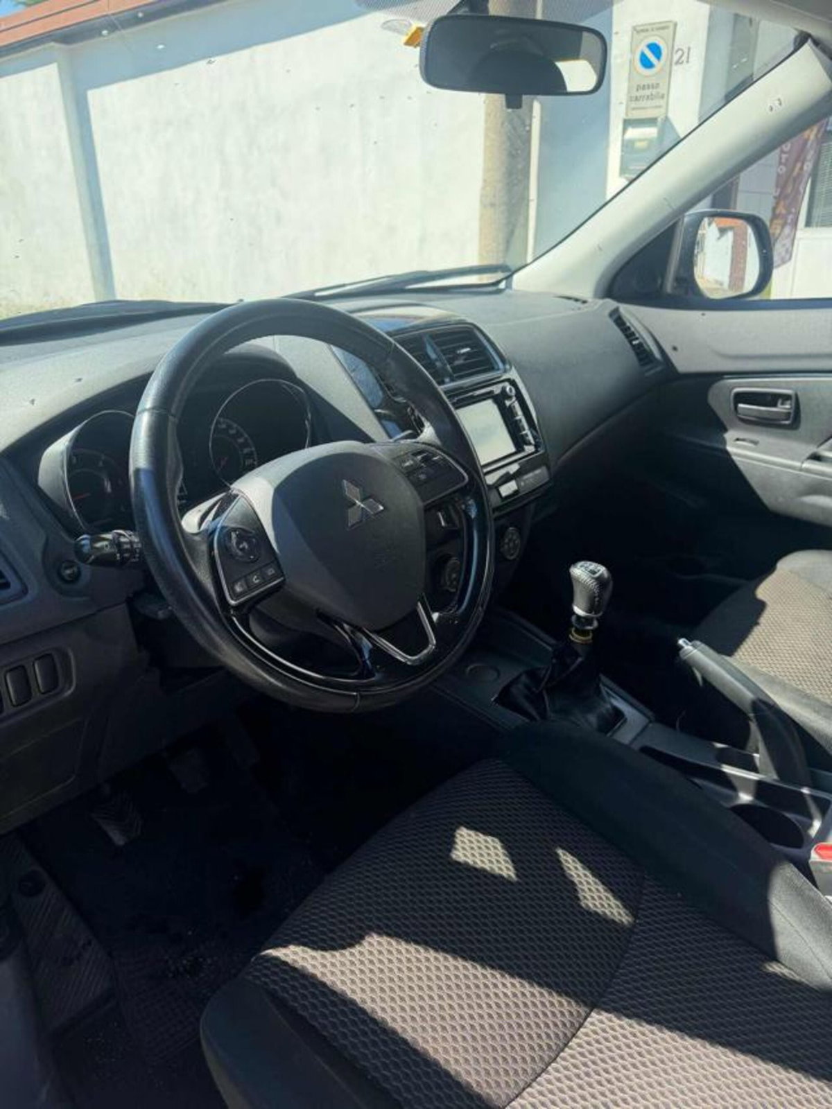 Mitsubishi ASX 1.6 DI-D 114 CV 2WD Invite Navi (9)