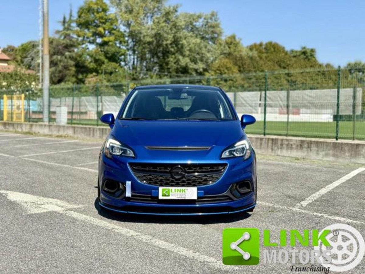Opel Corsa Coupé 1.6 Turbo OPC (7)
