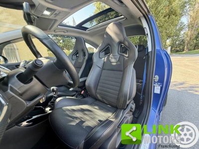 Opel Corsa Coupé 1.6 Turbo OPC (8)