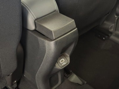 Jeep Renegade 1.6 Mjt 120 CV Limited (10)