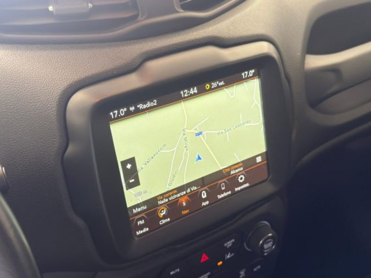 Jeep Renegade 1.6 Mjt 120 CV Limited (15)