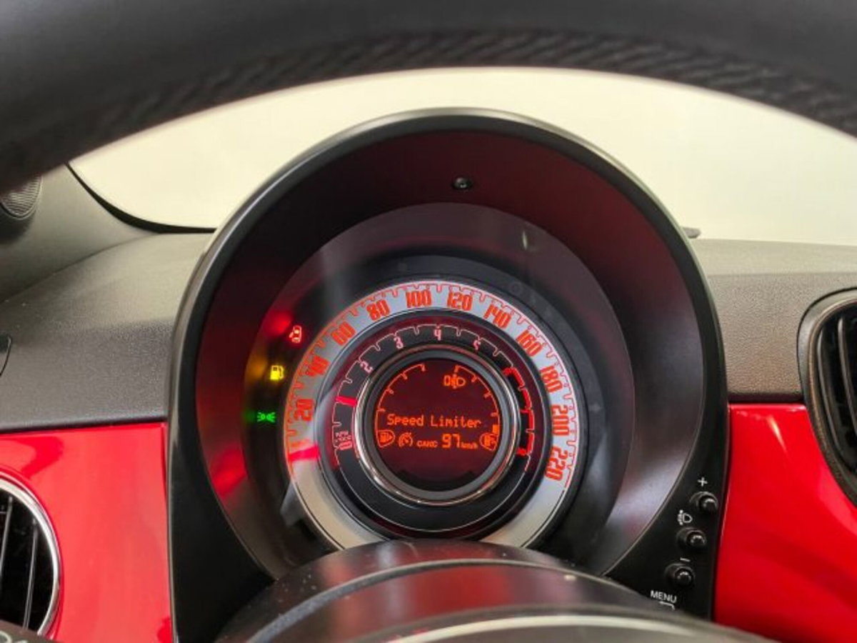 Fiat 500 1.0 Hybrid Connect (17)