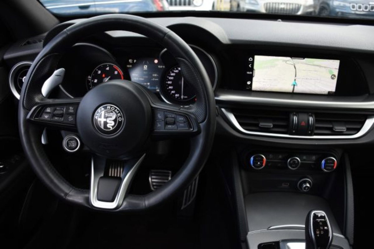 Alfa Romeo Stelvio Stelvio 2.2 Turbodiesel 210 CV AT8 Q4 Veloce (9)