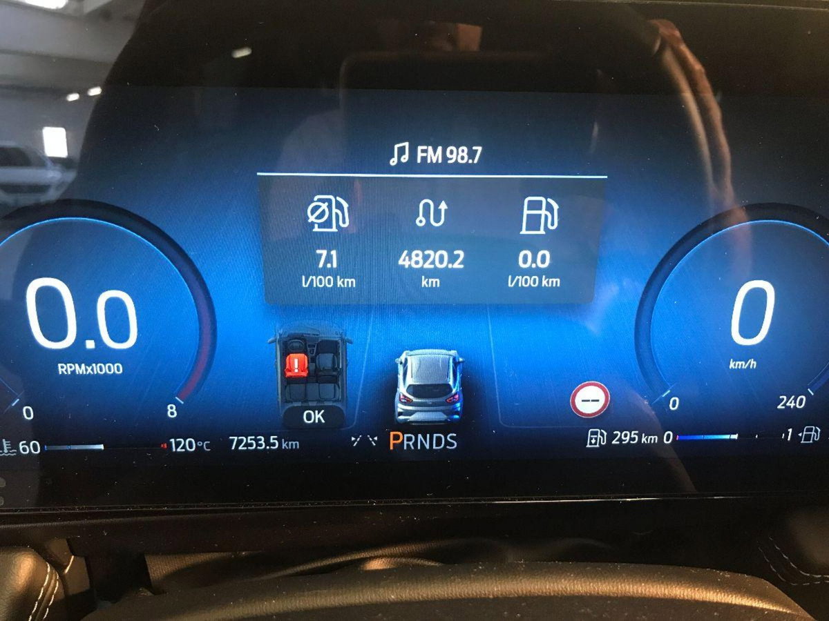 Ford Puma 1.0 ecoboost h Titanium 125cv auto (8)