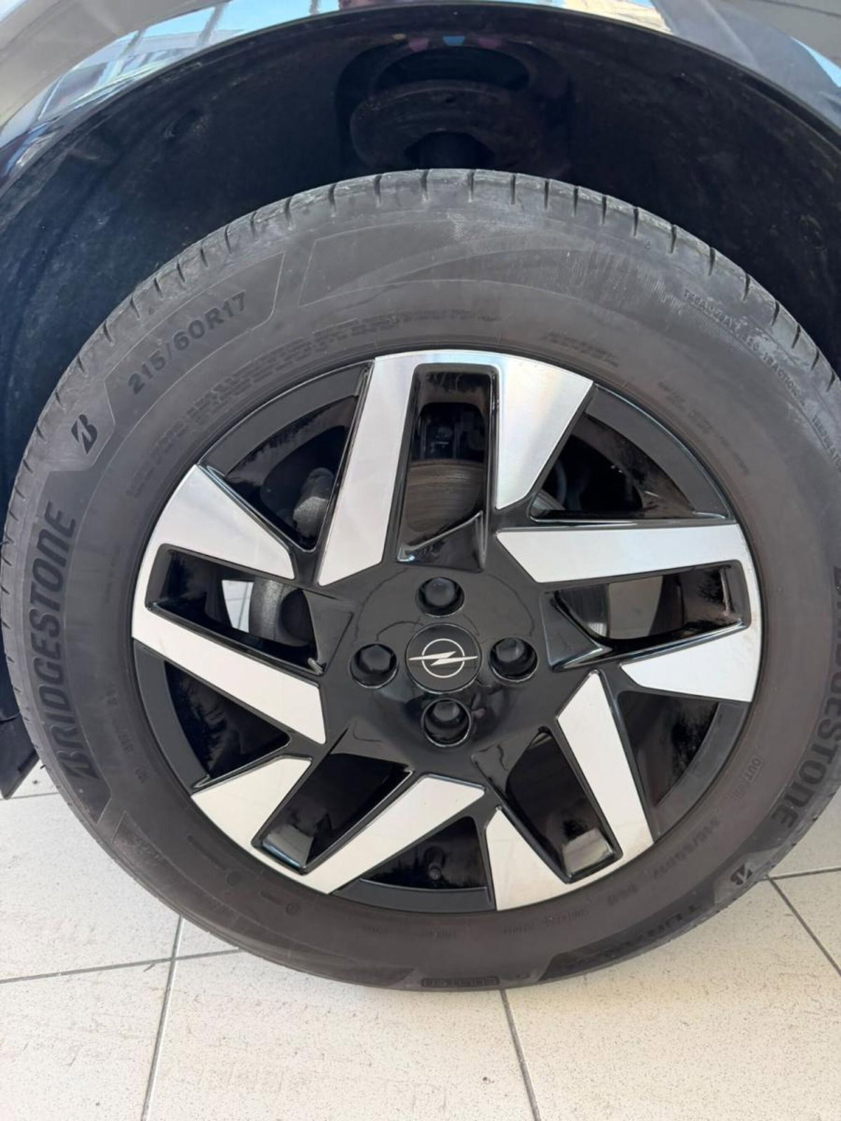 Opel Mokka 1.2 Turbo 130 CV aut. GS Line (4)