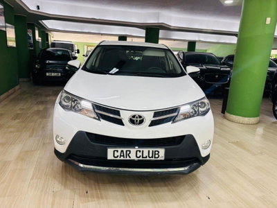 Toyota Rav4 D-4D 4WD Style White Ed. (2)