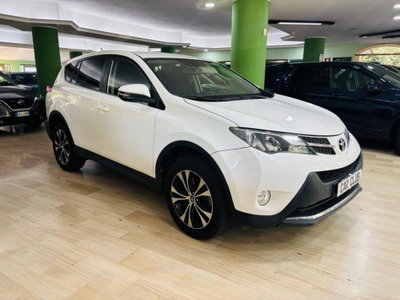 Toyota Rav4 D-4D 4WD Style White Ed. (3)