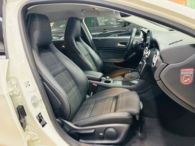 Mercedes-Benz Classe A 200 d Automatic Sport (11)