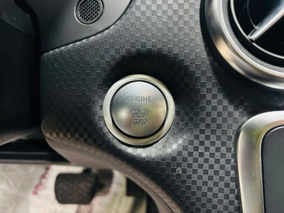 Mercedes-Benz Classe A 200 d Automatic Sport (16)