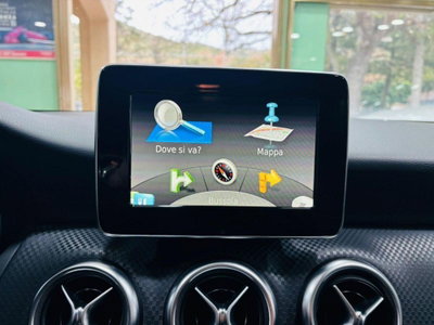 Mercedes-Benz Classe A 200 d Automatic Sport (18)