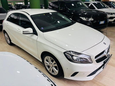 Mercedes-Benz Classe A 200 d Automatic Sport (3)
